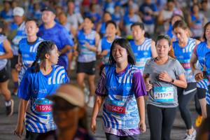 BIB: 1596, 15427, 11767
                            <button type="button" onclick="openModal(23097402)" class="btn btn-primary btn-sm float-right btn-popup" data-toggle="modal" data-target=".modal-high-quality">
                        <i class="fas fa-shopping-cart"></i> Add to Cart
                    </button>
                                            <button type="button" onclick="isThisMe(23097402, true)" class="btn btn-success btn-sm float-right btn-popup btn-isme hidden" data-toggle="tooltip" data-placement="bottom" title="นี่คือรูปของคุณใช่ไหม คลิกที่นี่เพื่อเอาเข้าอัลบั้ม">
                        <i class="fas fa-plus"></i> Add to album
                    </button>
                    <button type="button" onclick="isThisMe(23097402, false)" class="btn btn-warning btn-sm float-right btn-popup btn-isnotme hidden">
                        <i class="fas fa-ban"></i> Remove from album
                    </button>